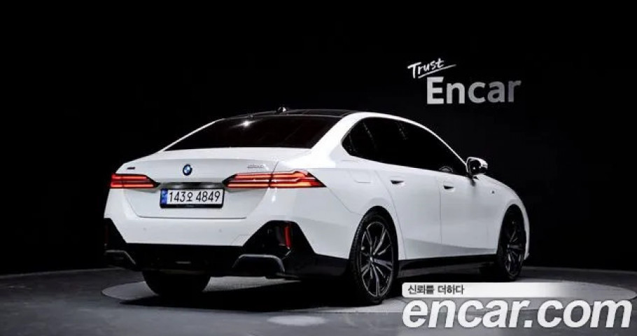 Bmw 5-Series 