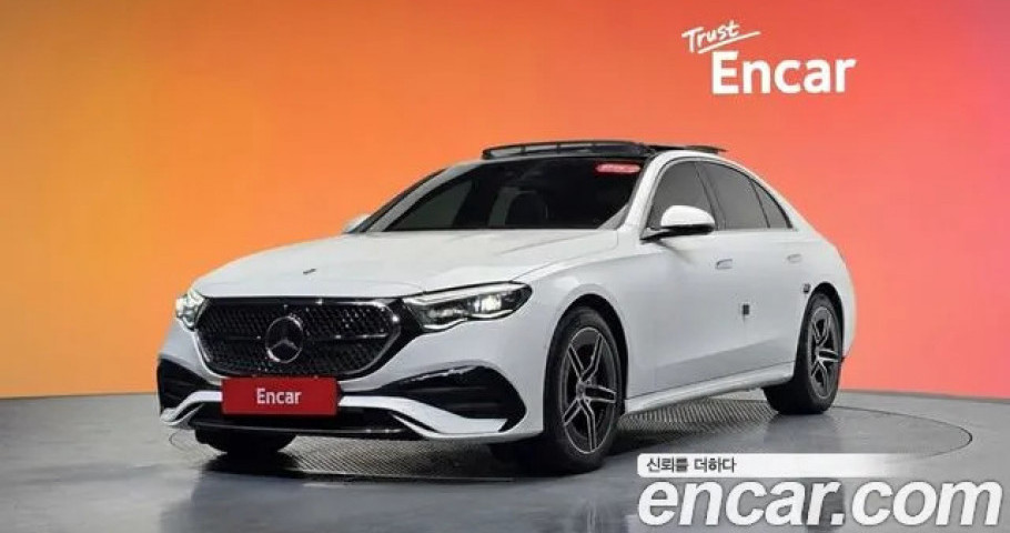Mercedes-Benz E-Class 