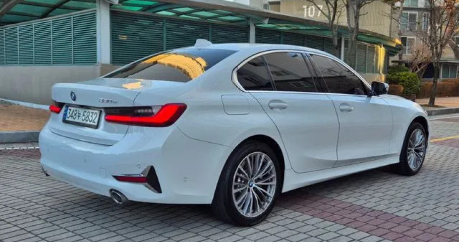 Bmw 3-Series 