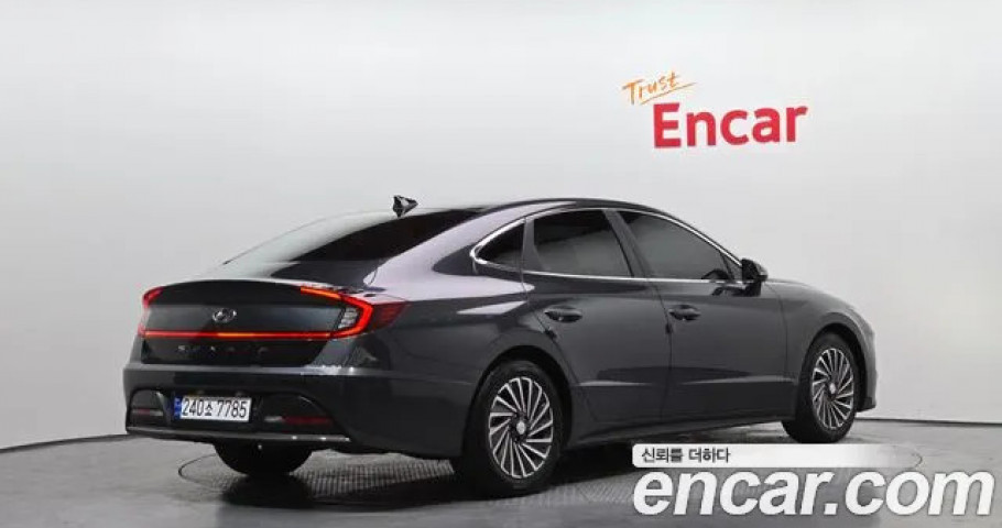 Hyundai Sonata 