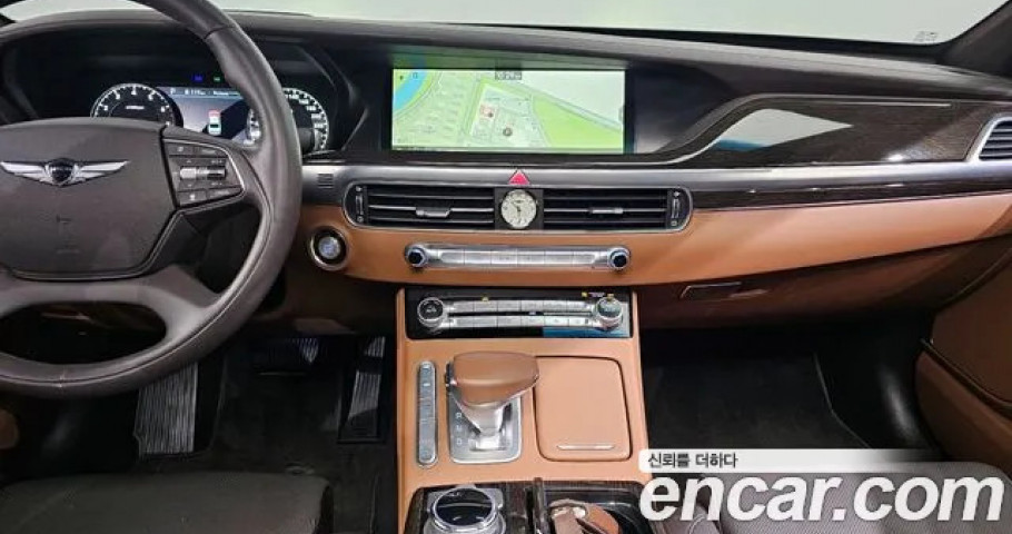 Genesis G90 