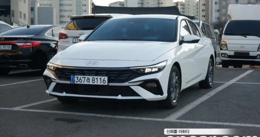 Hyundai Avante (Elantra) 