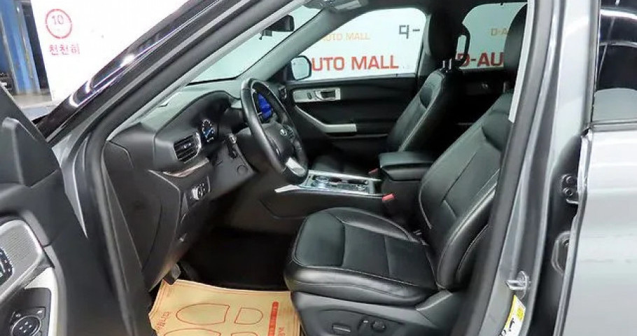 Ford Explorer 