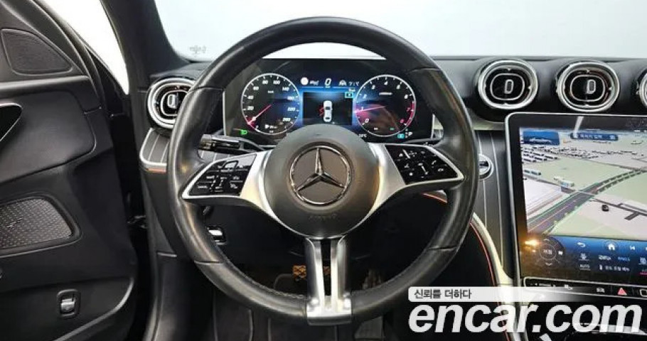 Mercedes-Benz C-Class 