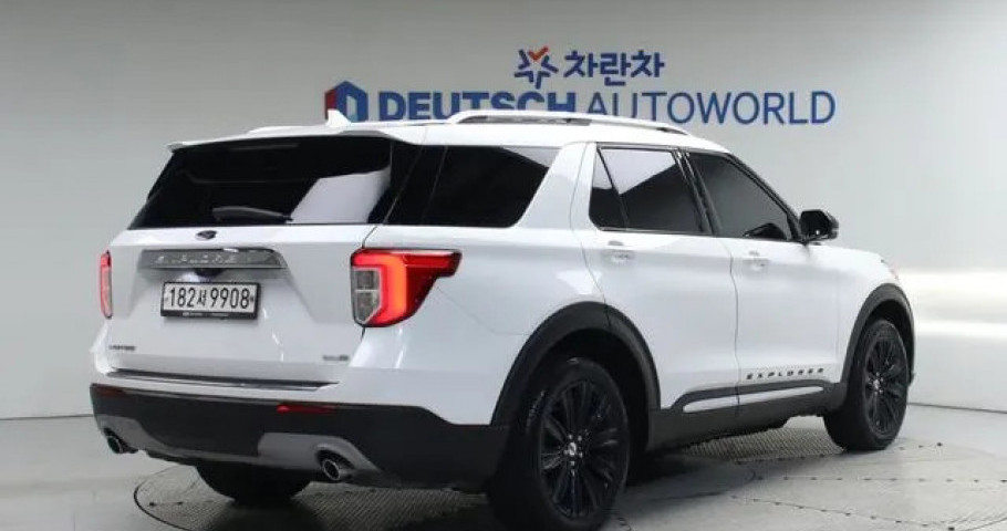Ford Explorer 