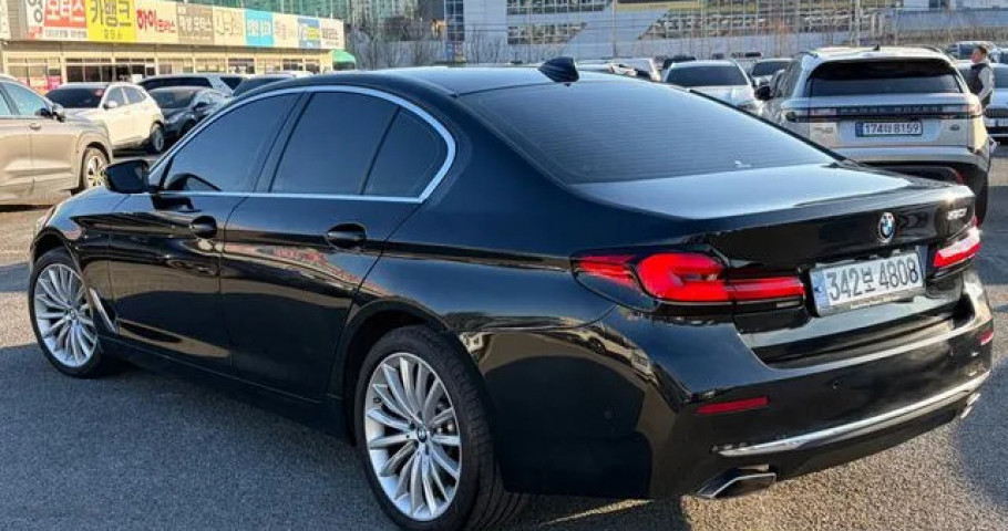Bmw 5-Series 