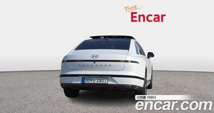 Hyundai Grandeur 