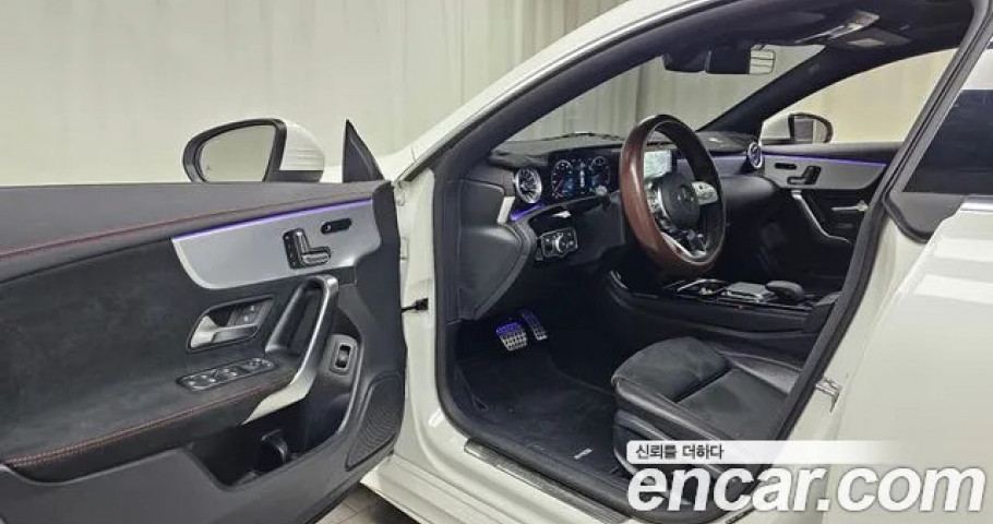 Mercedes-Benz Cla-Class 