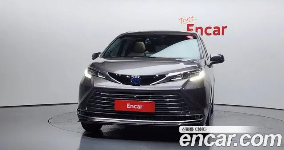 Toyota Sienna 