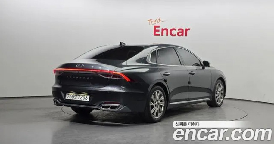 Hyundai Grandeur 