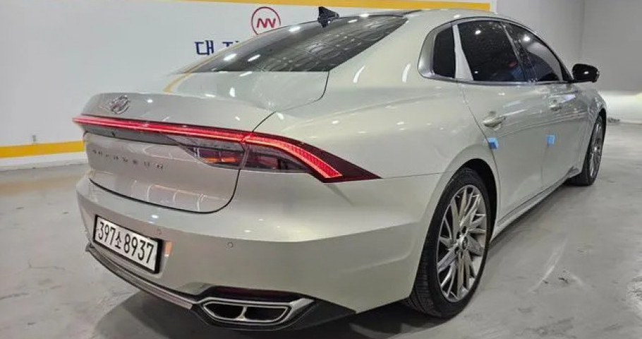 Hyundai Grandeur 
