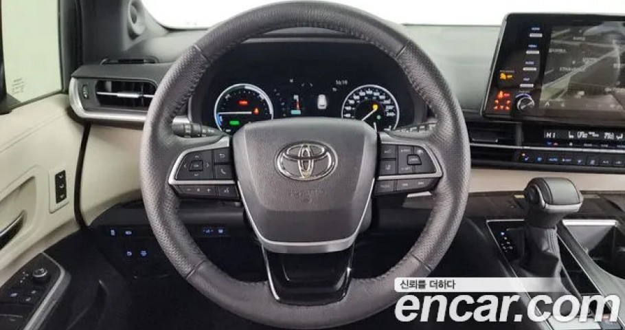 Toyota Sienna 