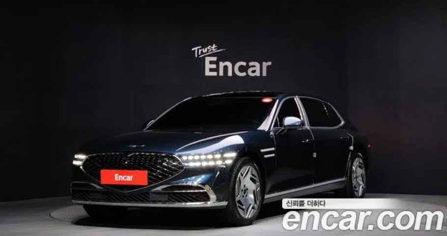 Genesis G90 