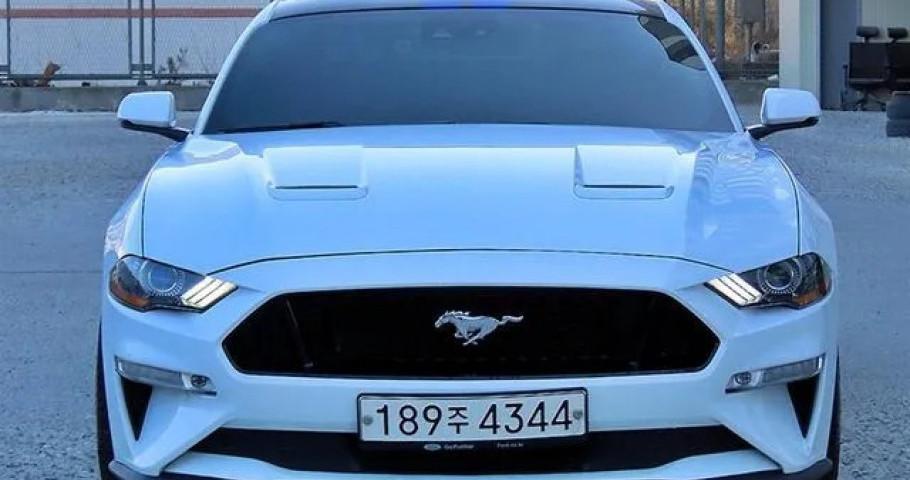 Ford Mustang 