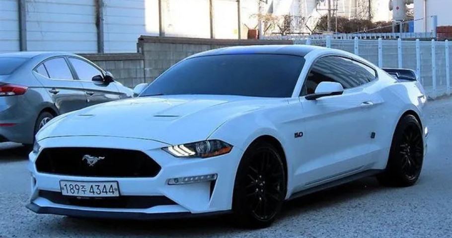 Ford Mustang 