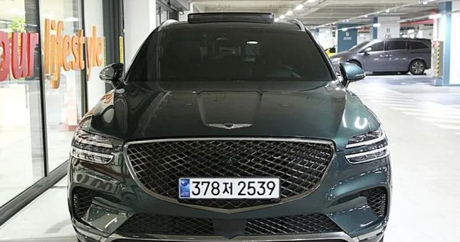 Genesis Gv70 