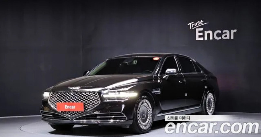 Genesis G90 