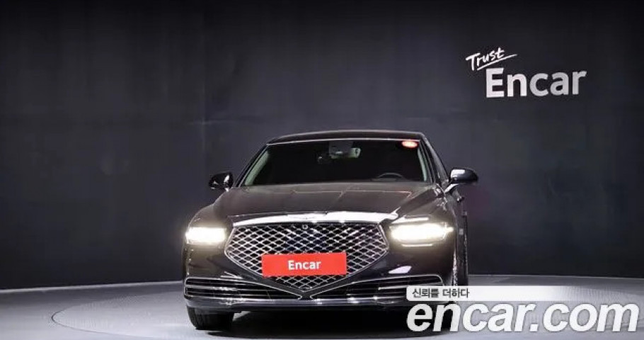 Genesis G90 