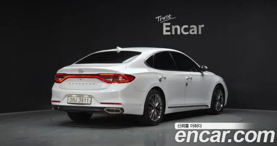 Hyundai Grandeur 