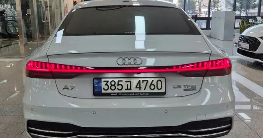Audi A7 