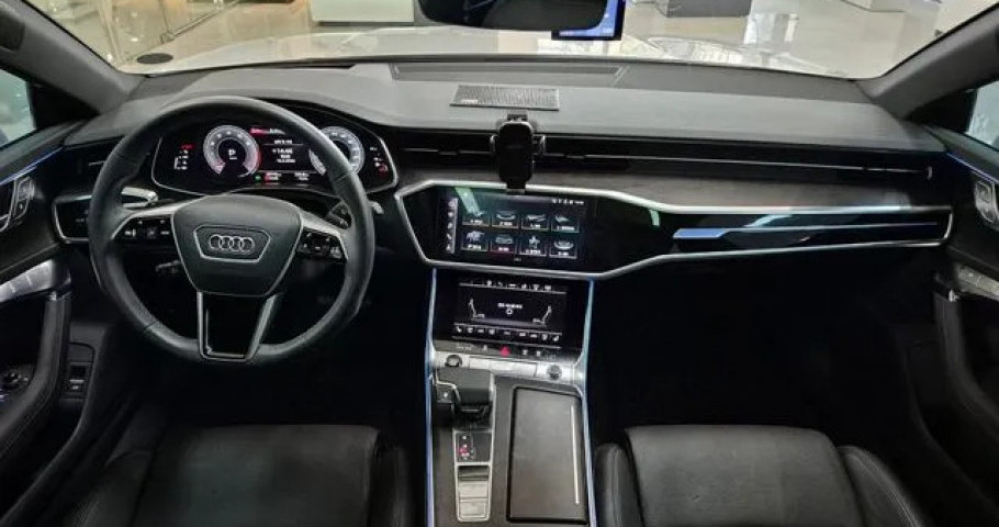 Audi A7 