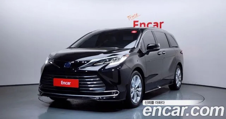 Toyota Sienna 