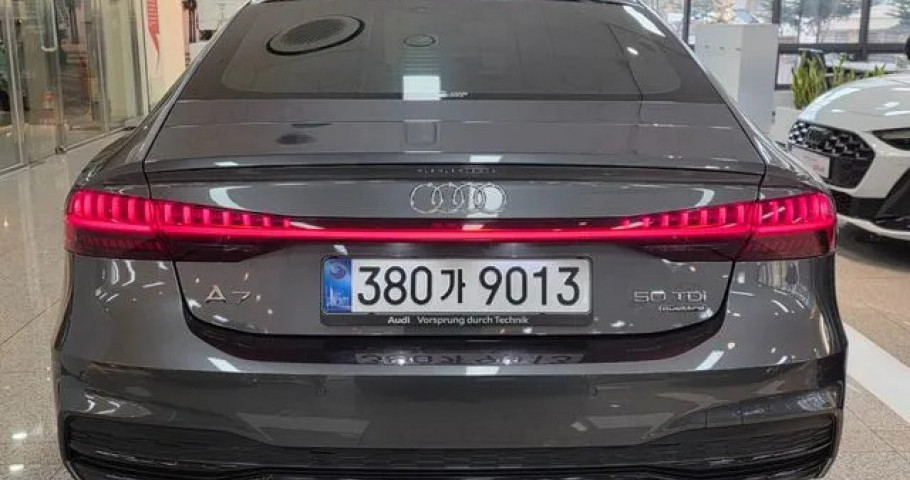 Audi A7 