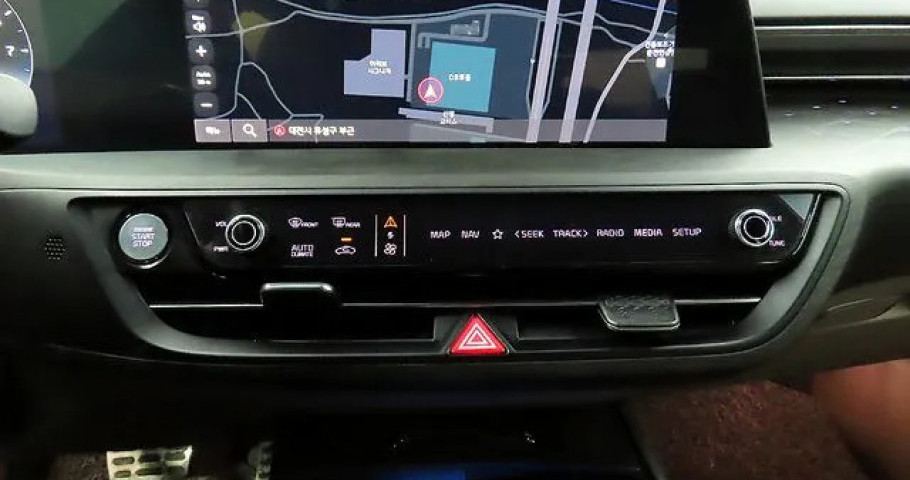 Kia K8 