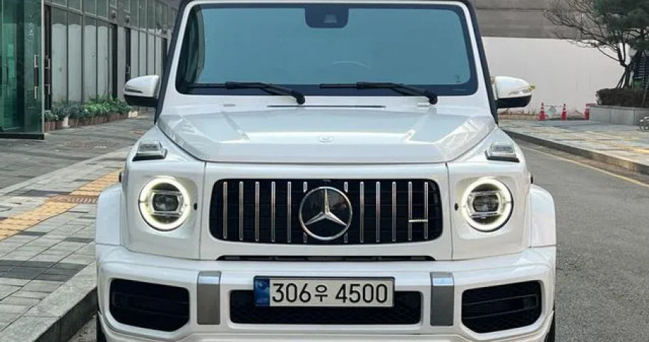 Mercedes-Benz G-Class 