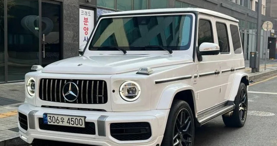 Mercedes-Benz G-Class 