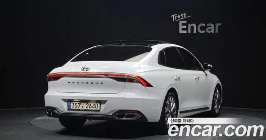 Hyundai Grandeur 