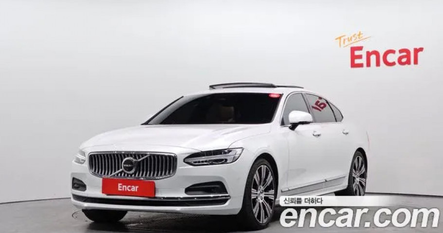 Volvo S90 
