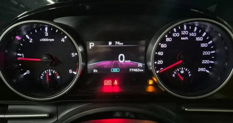 Kia Carnival 