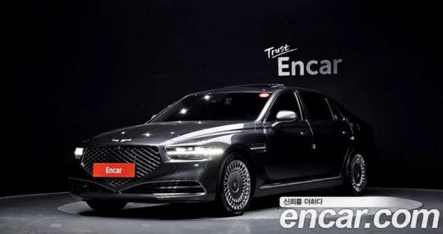 Genesis G90 