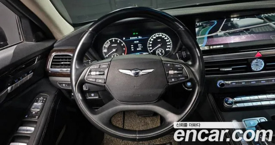 Genesis G90 