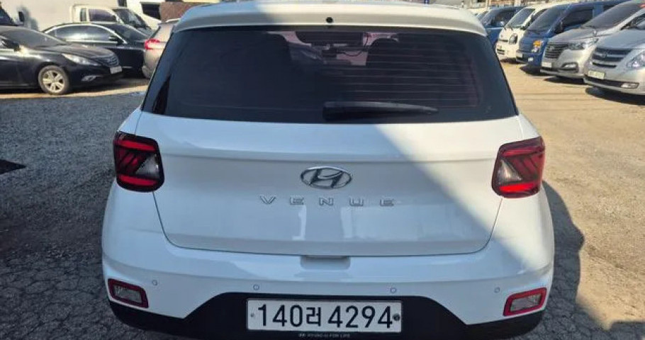 Hyundai Venue 