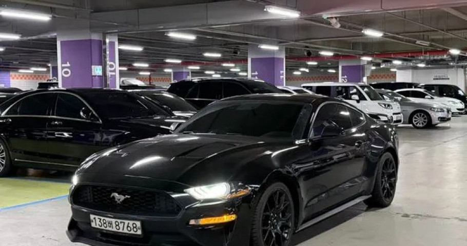 Ford Mustang 