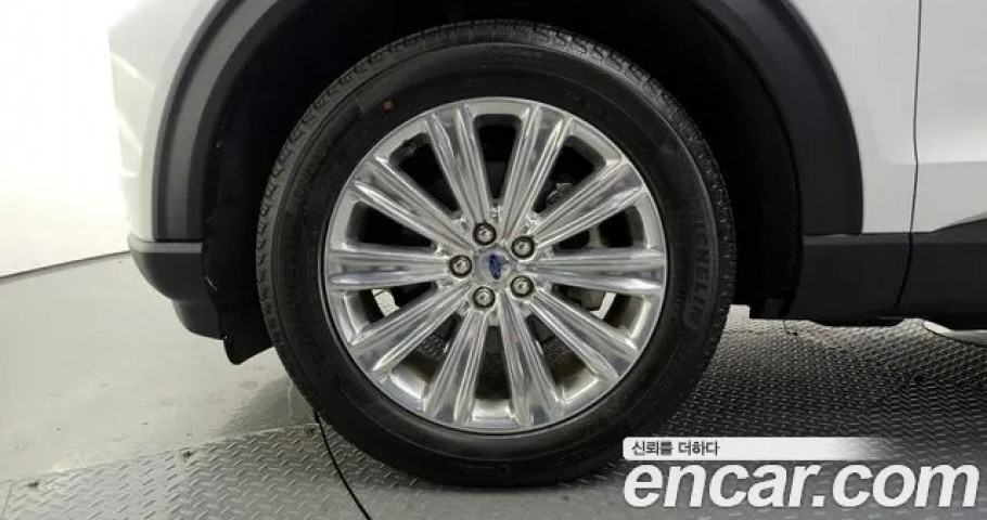Ford Explorer 
