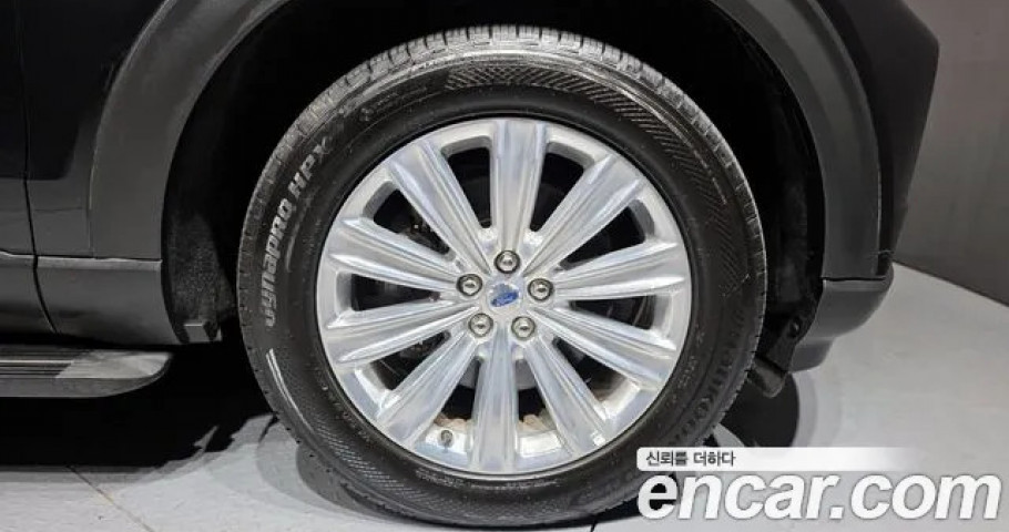 Ford Explorer 