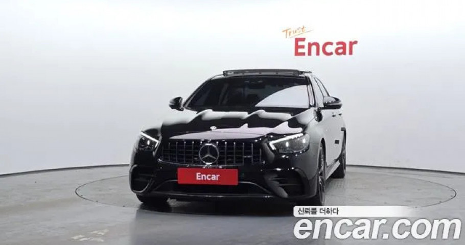 Mercedes-Benz E-Class 