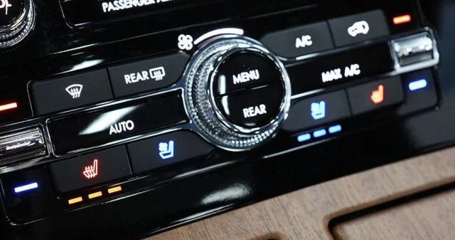 Lincoln Navigator 