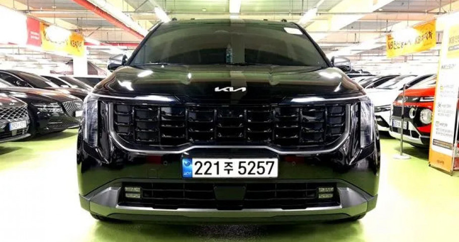 Kia Carnival 