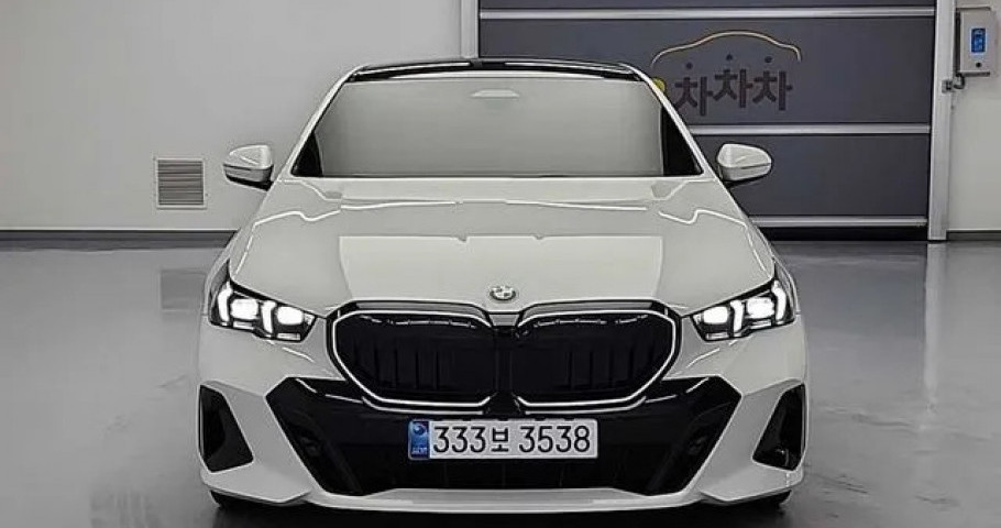 Bmw 5-Series 