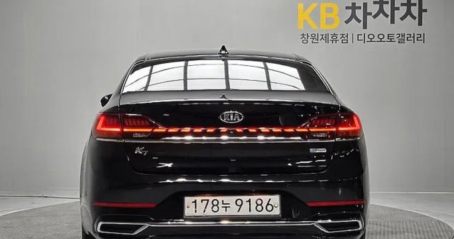 Kia K7 