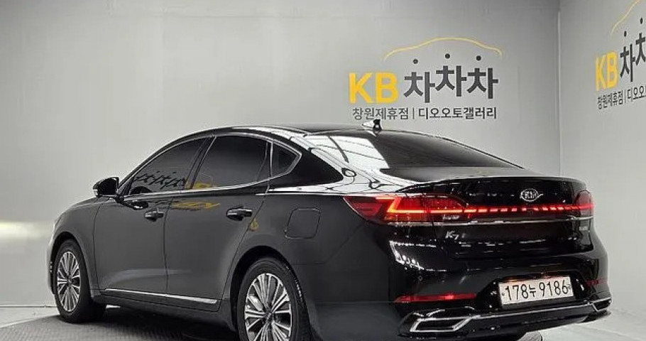 Kia K7 