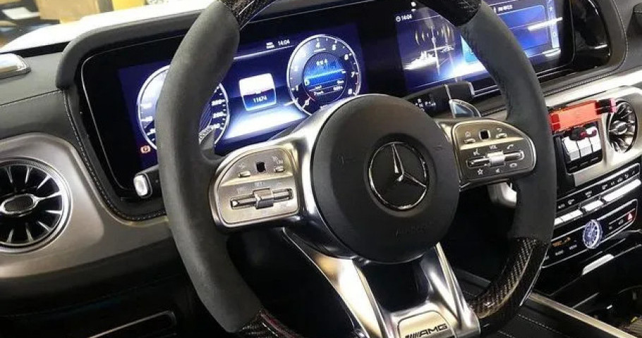 Mercedes-Benz G-Class 