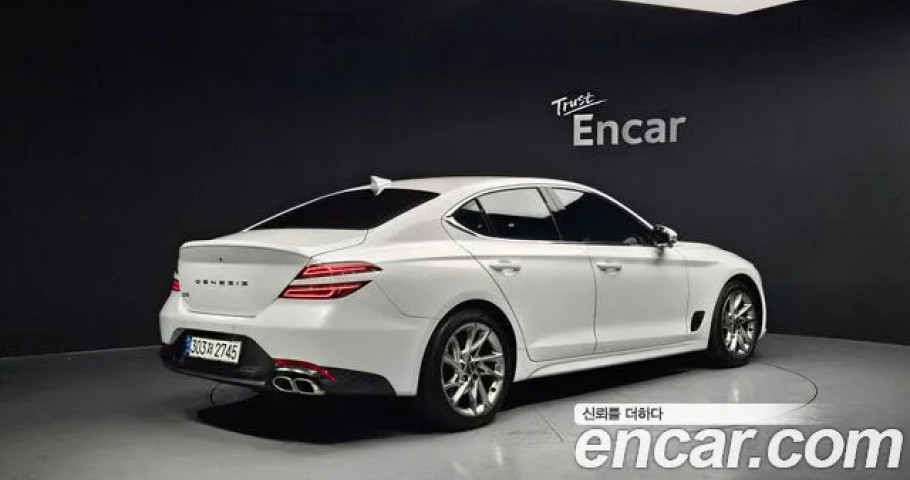 Genesis G70 