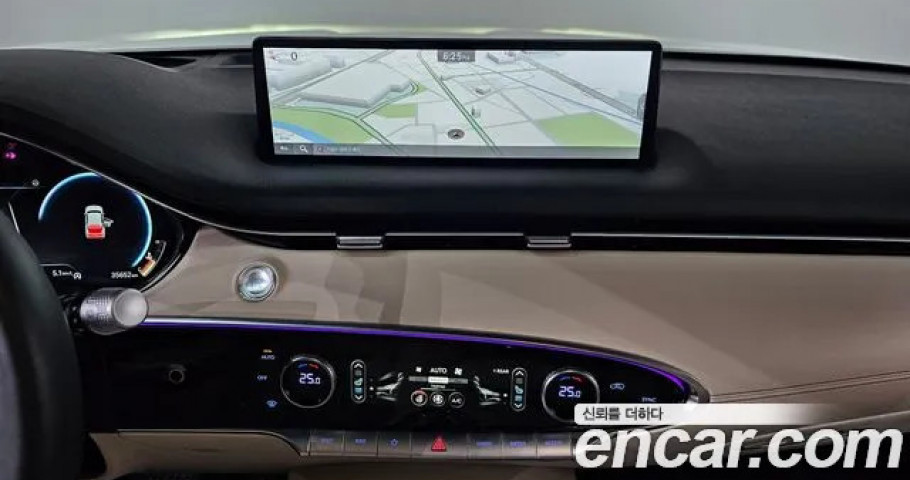 Genesis Gv70 