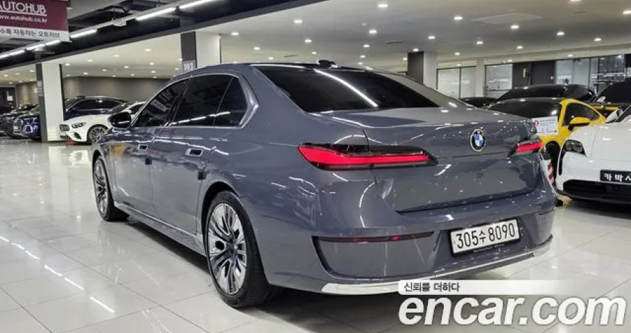 Bmw 7-Series 