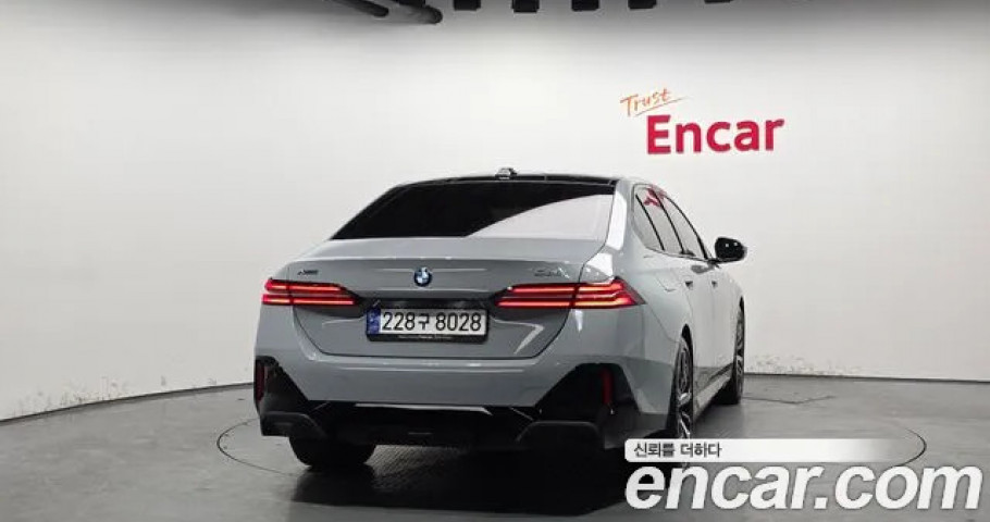 Bmw 5-Series 